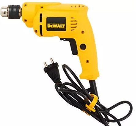DeWalt 10mm VSR Drill Machine 550W